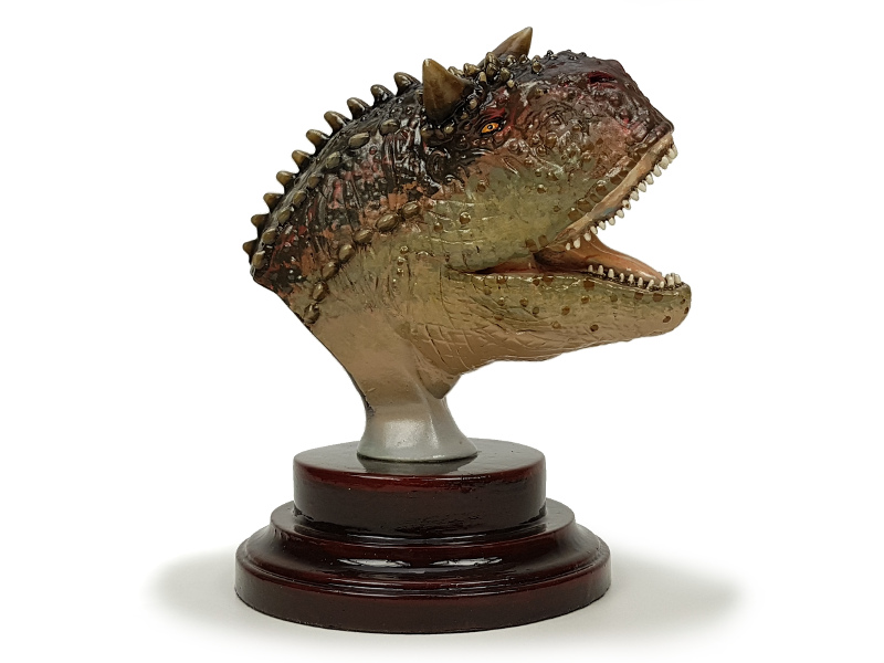 Carnotaurus Büste, rötlich, von Paul Tanompong