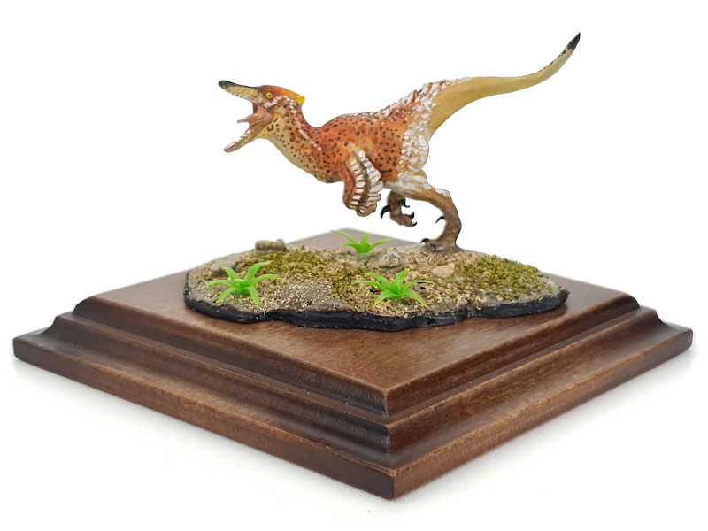 Austroraptor gepunktet, Dinosaurier Modell von Alexander Belov