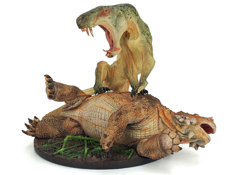 Inostrancevia, grün gesprenkelt vs. Scutosaurus, Modell von Vitali Klatt