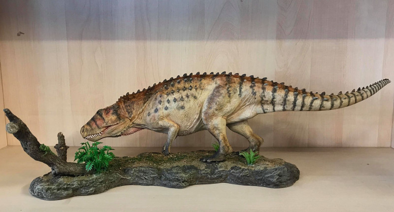 Postosuchus, Archosaurier Modell, warm-braun
