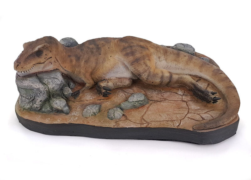 T-Rex schlafend, braun, Dinosaurier Modell von Galileo Hernandez